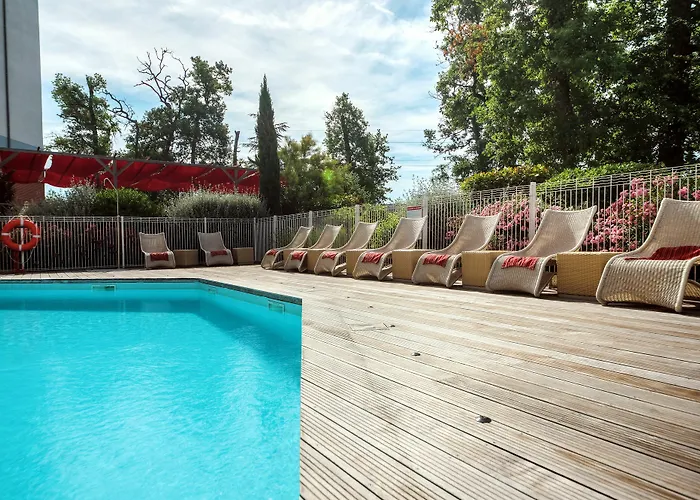 Hotel Zenitude Parc L Escale *