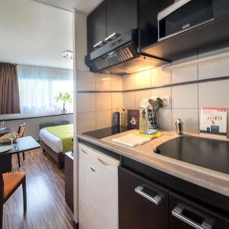 Hotell Zenitude Parc L Escale *